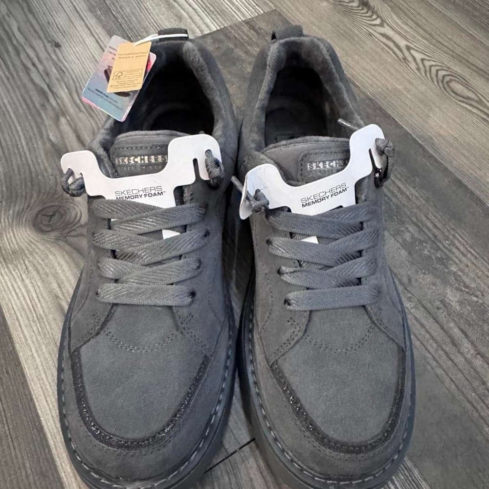 Brand new street hikers sketchers